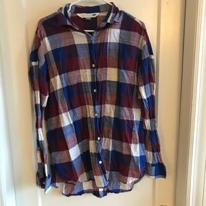 Worn once Red and blue plaid old navy flannel L
